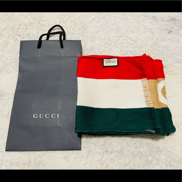 EUC Unisex Gucci BLIND FOR LOVE Prints Wool Scarf Iconic Color-way 20cm X 170cm - Picture 2 of 11